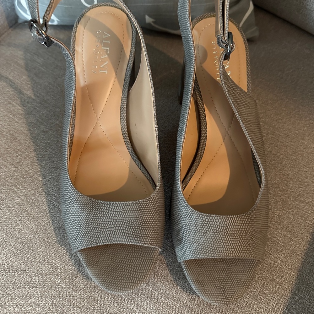 Alfani Women's Taupe Wedge Slingbacks